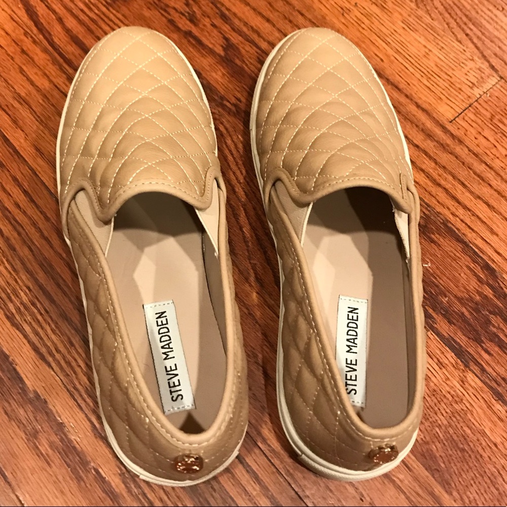 Steve Madden blush ecentrcq slip one size 8.5